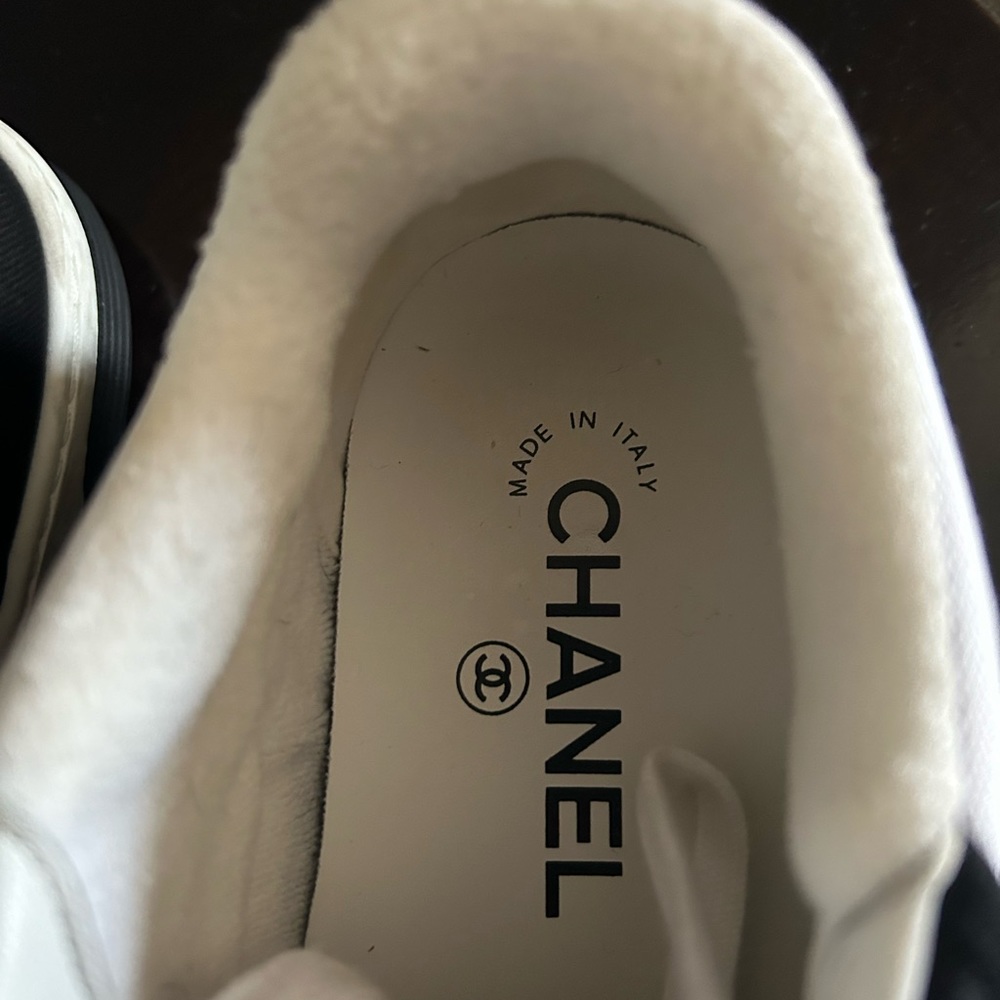 CHANEL Fabric Womens Logo Sneakers
6.5 Black White - Picture 6 of 14